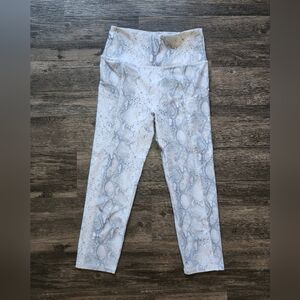 Nine West Active White and Gray Snake Skin Print Leggings